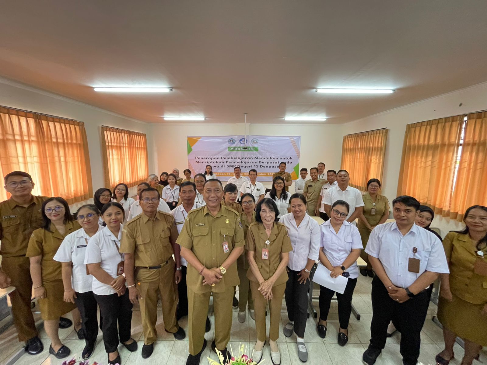 Kadis Pendidikan Membuka Workshop